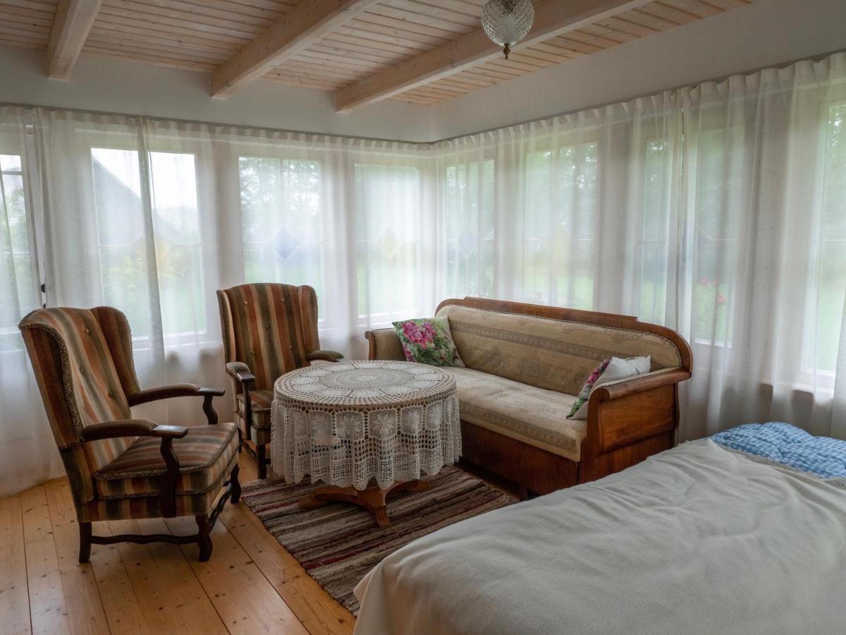 Nurka Talu Guest House Piirumi Exterior photo